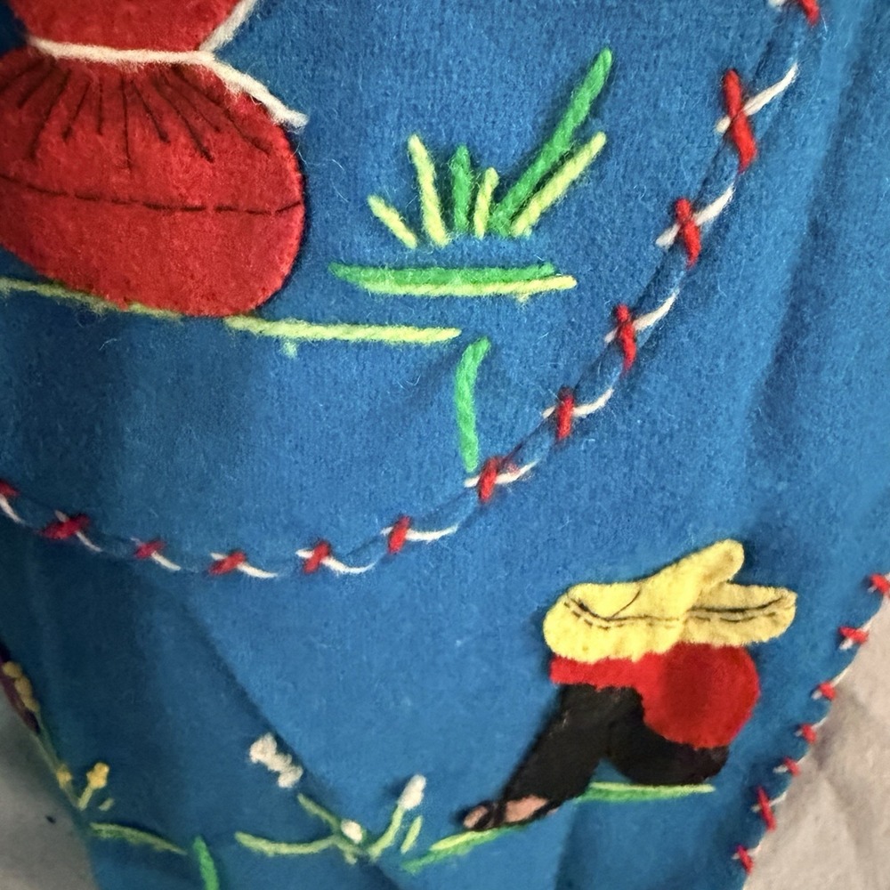 Hand Embroidered 1940s Lopez Vintage Mexican Souvenir Felt Applique Jacket 36 - Picture 3 of 11